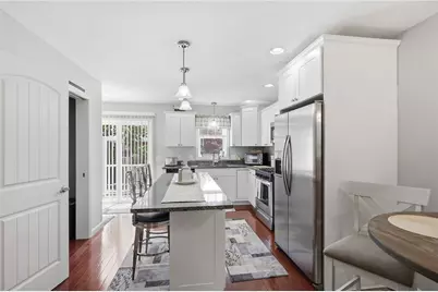 100 Woodlawn Avenue #3, North Providence, RI 02904 - Photo 6