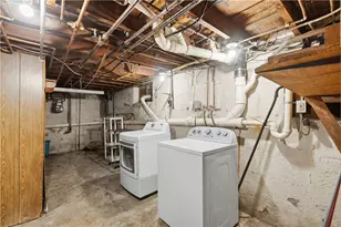 116 Warwick Rd, Pawtucket, RI 02861 - Photo 36