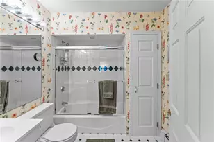 14 Wolcott Ave, Middletown, RI 02842 - Photo 30