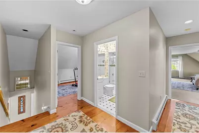 14 Wolcott Avenue, Middletown, RI 02842 - Photo 26