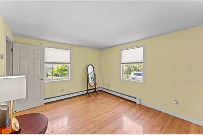 14 Wolcott Avenue, Middletown, RI 02842 - Photo 22