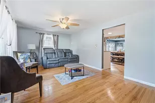 11 Cherry St, North Providence, RI 02911 - Photo 8