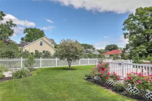 49 Walley St, Bristol, RI 02809 - Photo 42