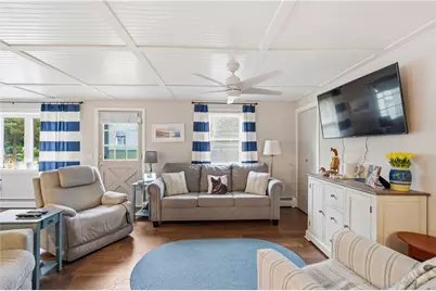 44 Highbank Avenue, North Kingstown, RI 02852 - Photo 20