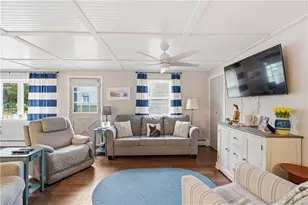 44 Highbank Ave, North Kingstown, RI 02852 - Photo 20