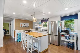 44 Highbank Ave, North Kingstown, RI 02852 - Photo 16