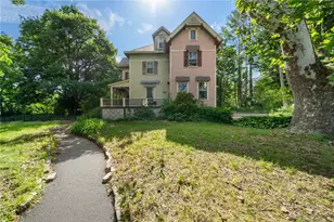 22 Main St, Scituate, RI 02831 - Photo 4