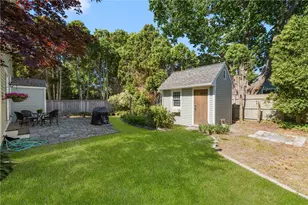 42 Camden Rd, Narragansett, RI 02882 - Photo 6