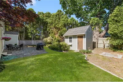 42 Camden Road, Narragansett, RI 02882 - Photo 6