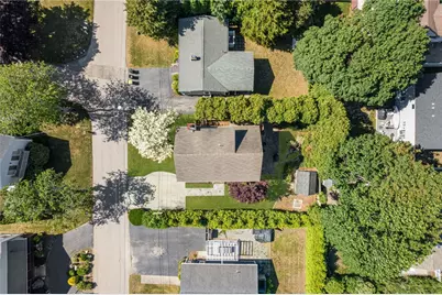 42 Camden Road, Narragansett, RI 02882 - Photo 12