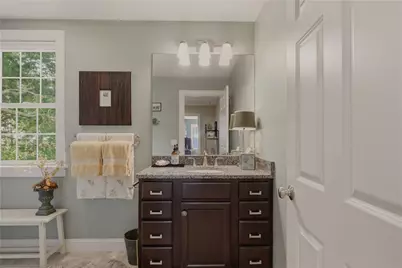 11 King Philip Avenue, Bristol, RI 02809 - Photo 32