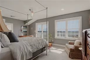 11 King Philip Ave, Bristol, RI 02809 - Photo 20