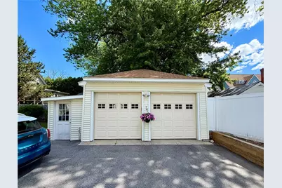415 Harris Avenue, Woonsocket, RI 02895 - Photo 8