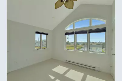 17 Lawton Avenue, Westerly, RI 02891 - Photo 32