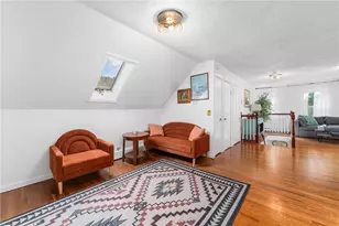 183 Wood St, Bristol, RI 02809 - Photo 16