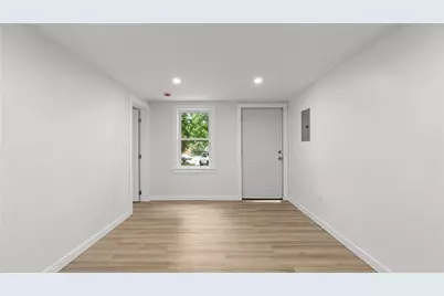235 Main Street, Cranston, RI 02831 - Photo 2