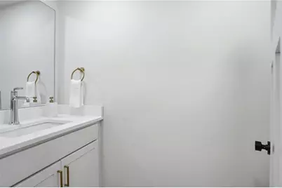 5763 Post Road, East Greenwich, RI 02818 - Photo 32