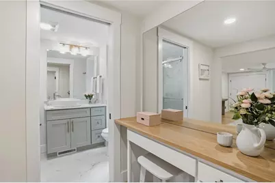 5763 Post Road, East Greenwich, RI 02818 - Photo 16