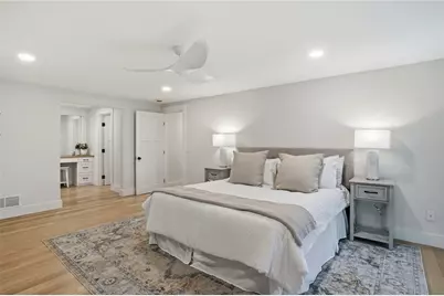 5763 Post Road, East Greenwich, RI 02818 - Photo 12
