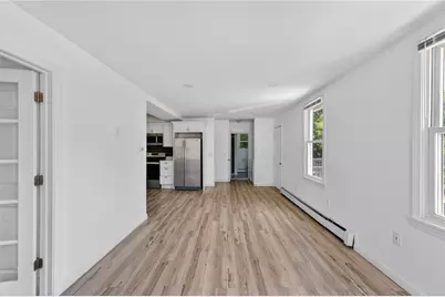 50 Lloyd Avenue, Warwick, RI 02889 - Photo 4