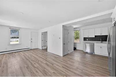 50 Lloyd Avenue, Warwick, RI 02889 - Photo 6