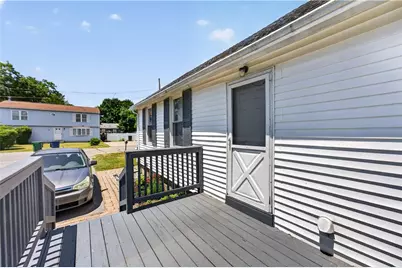 50 Lloyd Avenue, Warwick, RI 02889 - Photo 2