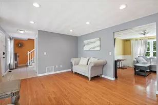 210 Morris St, Cumberland, RI 02864 - Photo 6