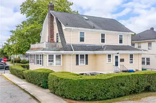 440 Broadway, Newport, RI 02840 - Photo 2