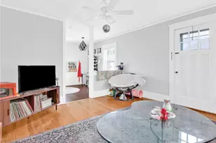 440 Broadway, Newport, RI 02840 - Photo 32