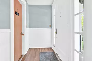 440 Broadway, Newport, RI 02840 - Photo 10