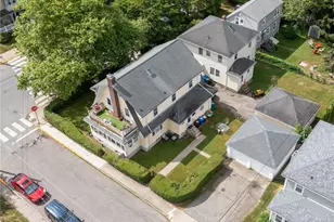 440 Broadway, Newport, RI 02840 - Photo 6
