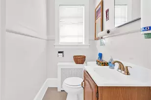 440 Broadway, Newport, RI 02840 - Photo 18