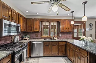 4 Karen Ln, Bristol, RI 02809 - Photo 12