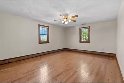 4 Karen Lane, Bristol, RI 02809 - Photo 32