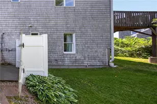 8 SW Rd, Narragansett, RI 02882 - Photo 34