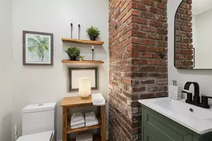 94 Lake St, South Kingstown, RI 02879 - Photo 10
