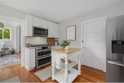 94 Lake Street, South Kingstown, RI 02879 - Photo 18
