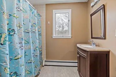 32 Starr Drive W, Narragansett, RI 02882 - Photo 32