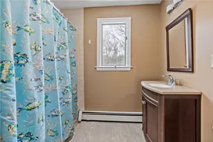 32 Starr Dr W, Narragansett, RI 02882 - Photo 32