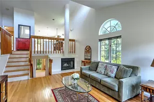101 Cardinal Dr, North Kingstown, RI 02852 - Photo 4