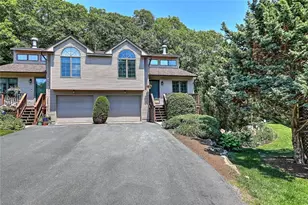 101 Cardinal Dr, North Kingstown, RI 02852 - Photo 1
