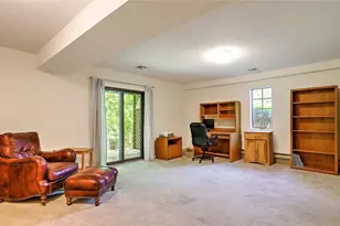 101 Cardinal Dr, North Kingstown, RI 02852 - Photo 24