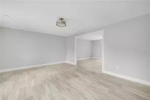 299 Palmer Ave, Warwick, RI 02889 - Photo 8