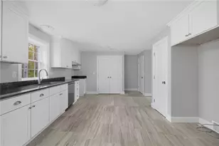 299 Palmer Ave, Warwick, RI 02889 - Photo 6
