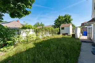 107 Home Ave, Providence, RI 02908 - Photo 10