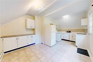 978 Kingstown Rd, South Kingstown, RI 02879 - Photo 22