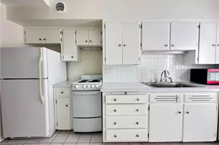 140 Humboldt Ave, Providence, RI 02906 - Photo 18