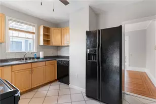 157 Irving Ave, Providence, RI 02906 - Photo 2