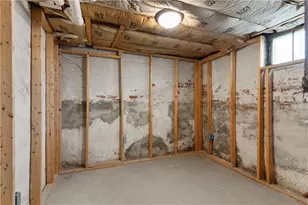 153 Irving Ave, Providence, RI 02906 - Photo 20