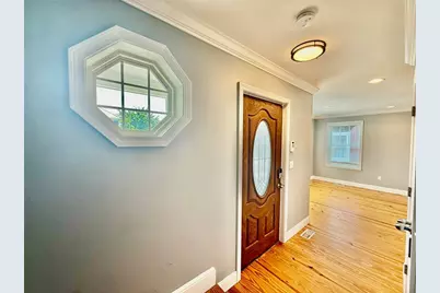 52 Bedlow Avenue, Newport, RI 02840 - Photo 4